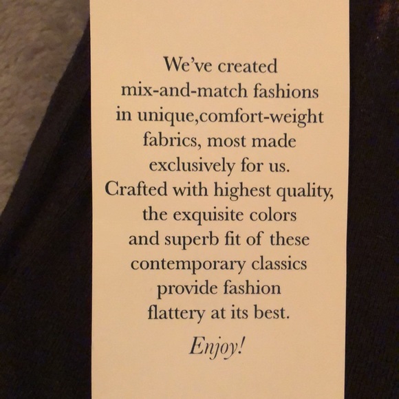 Patchington Cotton Snap Peacock Feathers Top - NWT - size Large - Picture 6 of 6